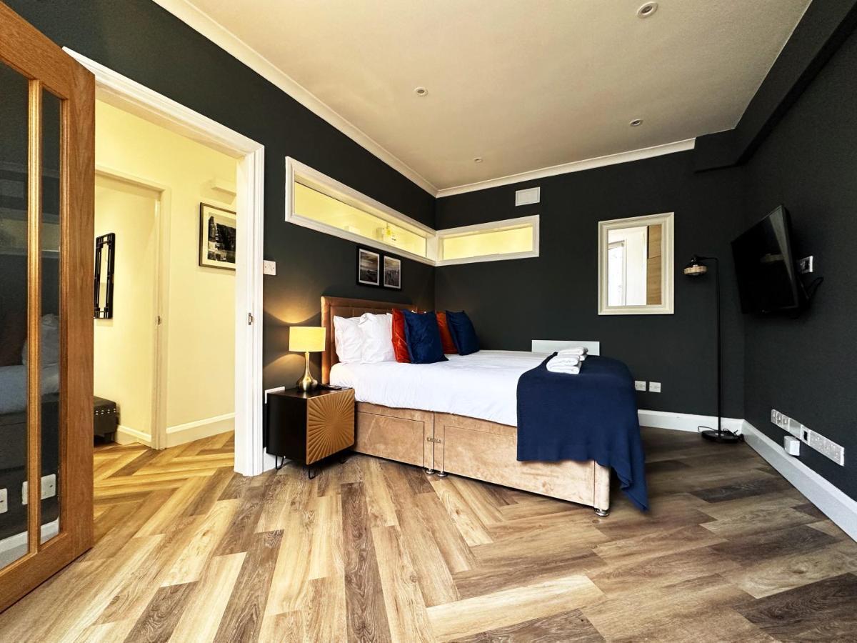 Liam Place Near Hyde Park - 1 Double Bed, 1 Sofa Bed, Spacious Apartment, Private Entrance London Eksteriør bilde