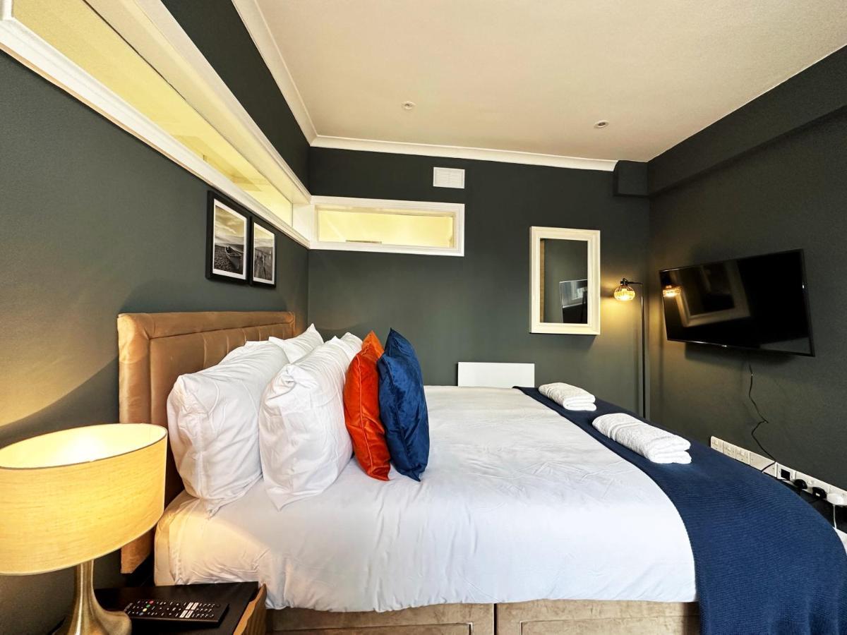Liam Place Near Hyde Park - 1 Double Bed, 1 Sofa Bed, Spacious Apartment, Private Entrance London Eksteriør bilde