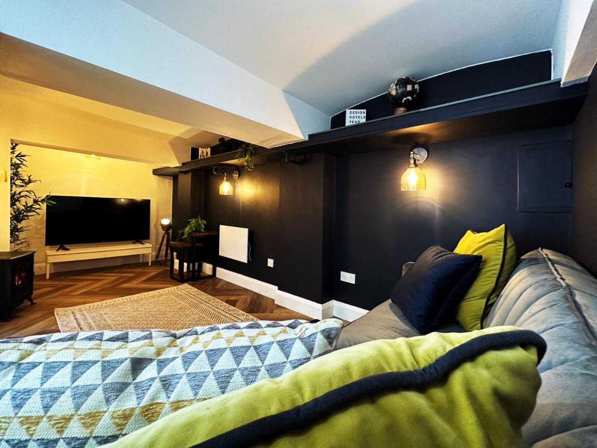 Liam Place Near Hyde Park - 1 Double Bed, 1 Sofa Bed, Spacious Apartment, Private Entrance London Eksteriør bilde